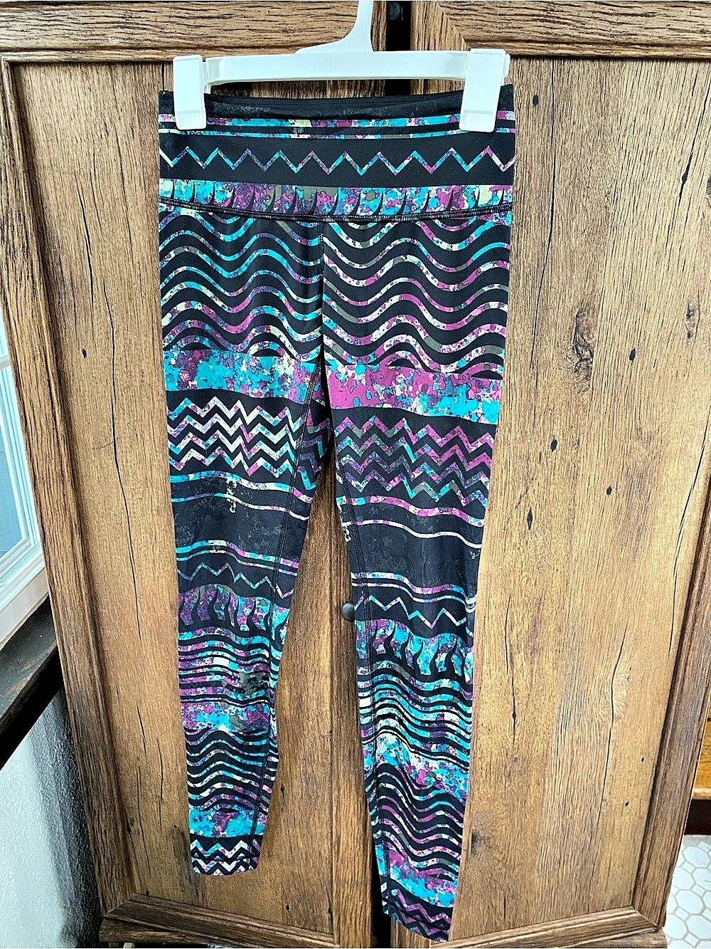 EXTREMELY RARE! lululemon x Wanderlust Wander Onder Luxtreme Pant - size 4